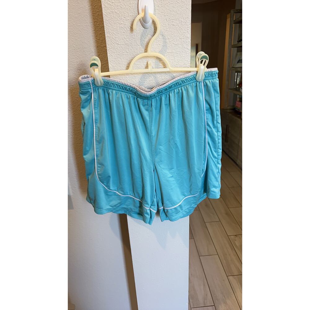 Athleta Women M Athletic Shorts Blue White Classic Fit Relaxed Style